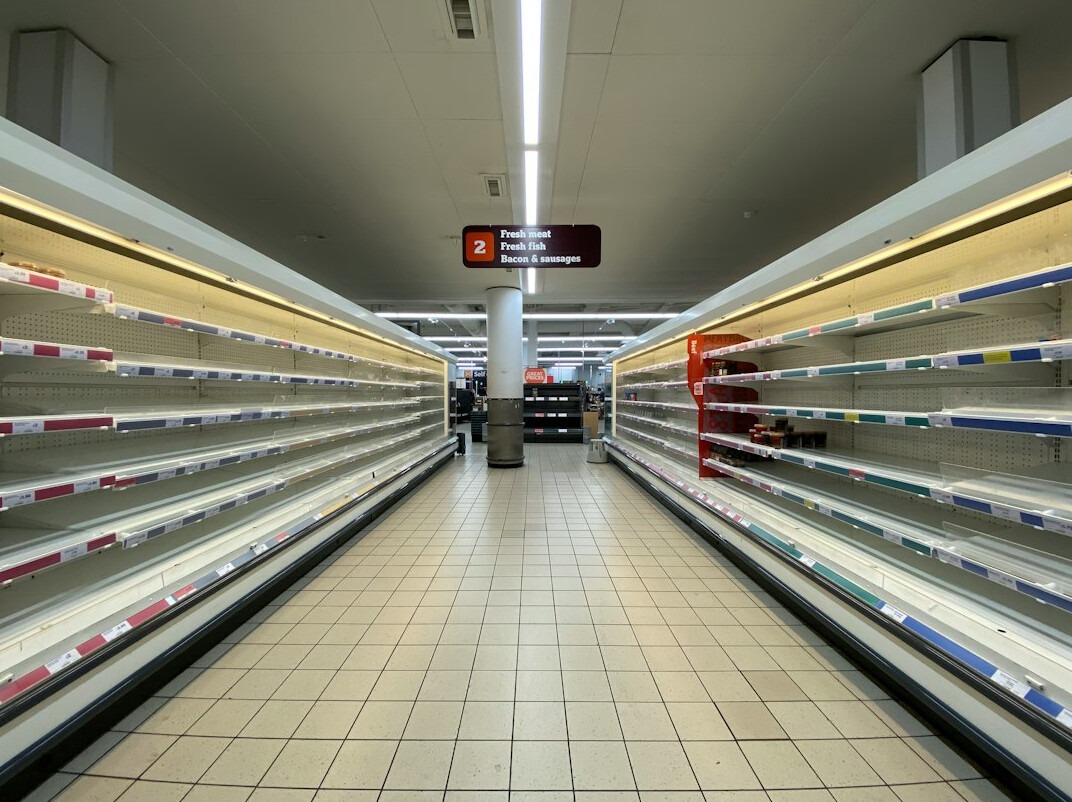 supermarket theft incident